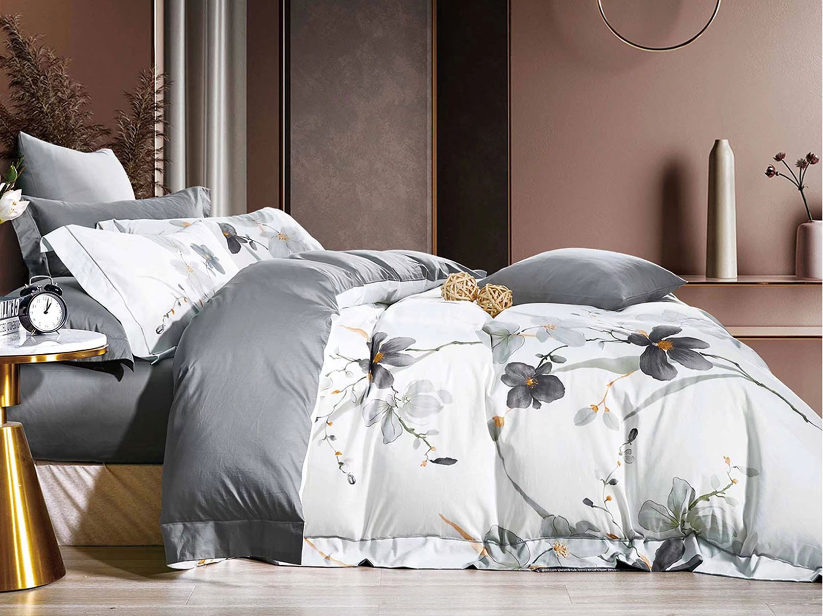 Комплект постельного белья  Айрис Двуспальный, Серый цветы, сатин
